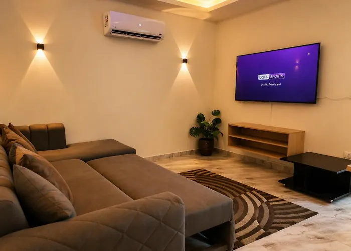 Selena Bay Luxury Sea View 1br Apartment, Private And Pool Apartmanhotel 3*
