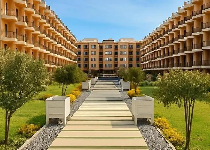 Selena Bay Luxury Sea View 1br Apartment, Private And Pool